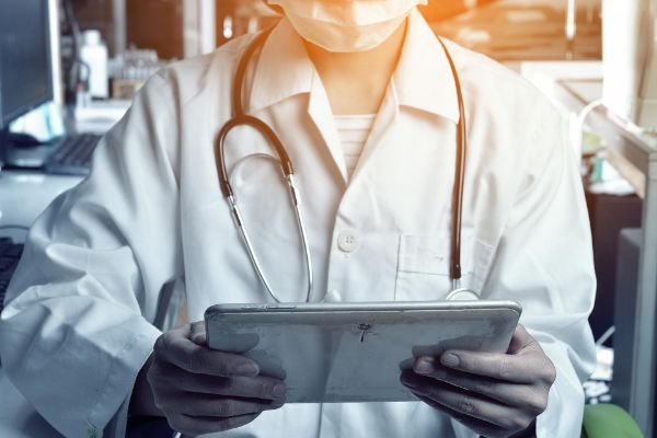 Cómo Evaluar la Calidad de los Dispositivos Médicos que Compras para tu Clínica